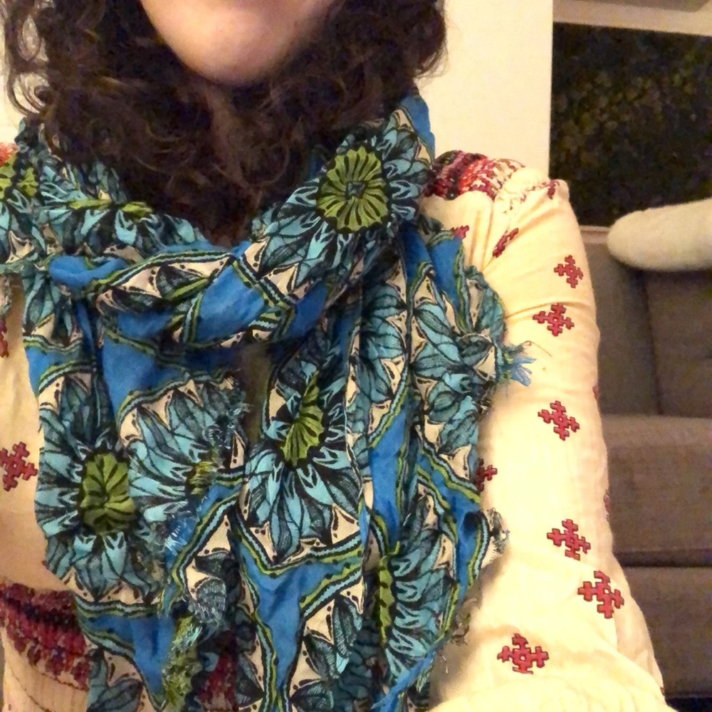 Banana republic scarf
